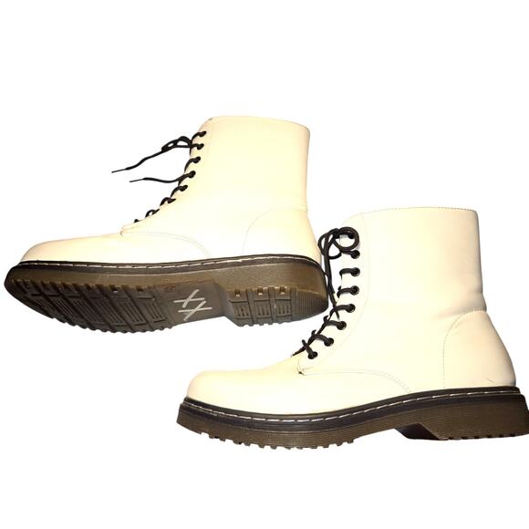 Rue 21 10 White Women's Combat Boots Shoes Lace Up - Picture 2 of 8